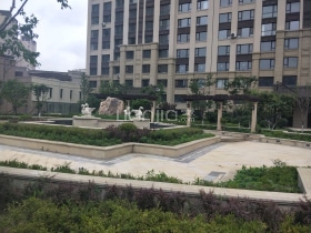 滨江凯旋门