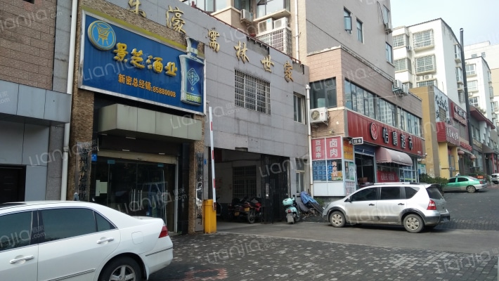 东濠儒林世家外景图