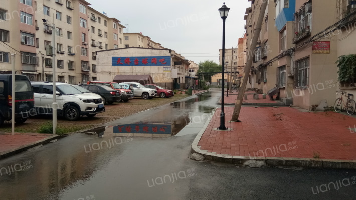 龙江社区外景图