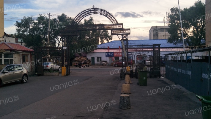 红城小区外景图