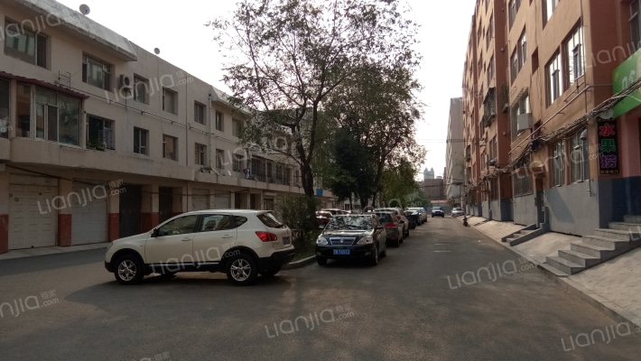 税務小區处长楼外景图