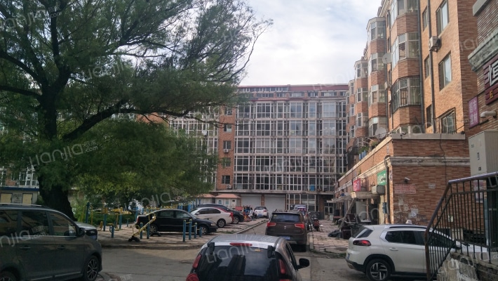 昆仑小区外景图