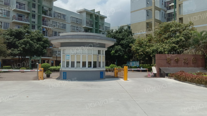 菊中花园外景图