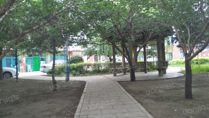 新龙华城四期外景图