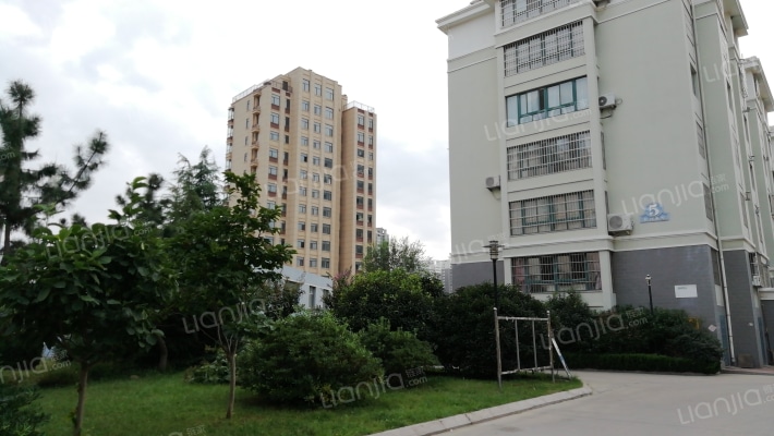 怡河新墅外景图