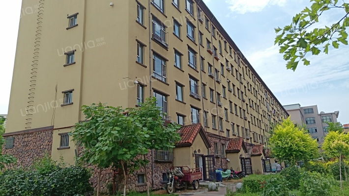 隆昌琉森小镇外景图