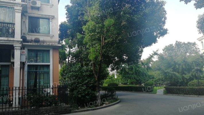 华诚花苑外景图