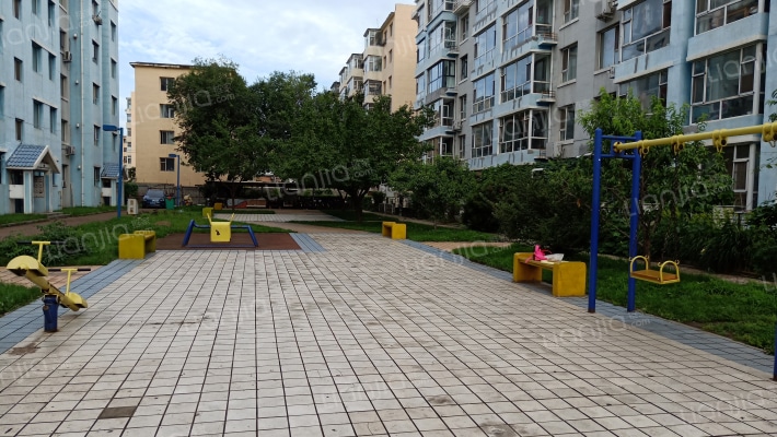 御苑小区外景图