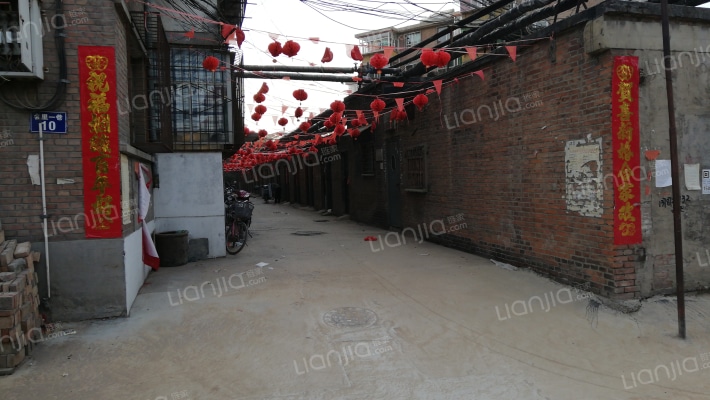 县委集资楼外景图