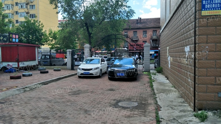 珠江俊景外景图