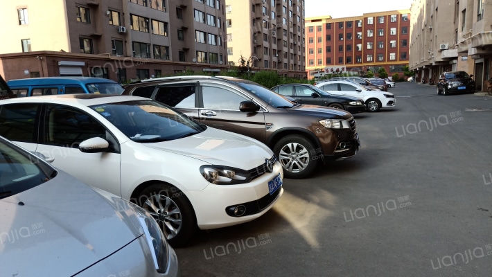 名华世家外景图