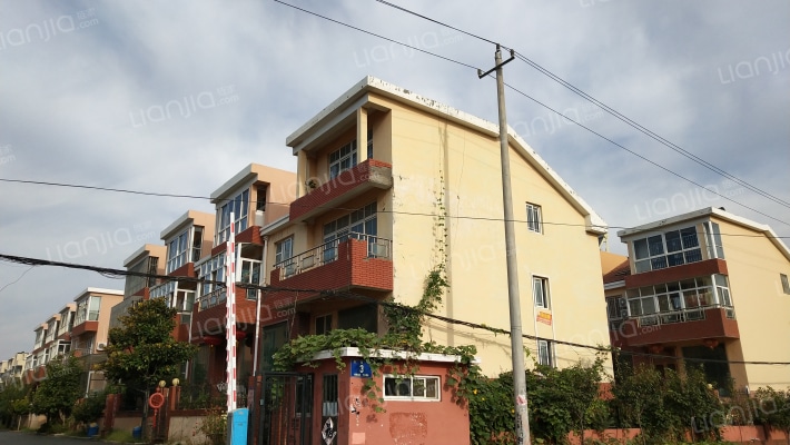 朝阳小区外景图