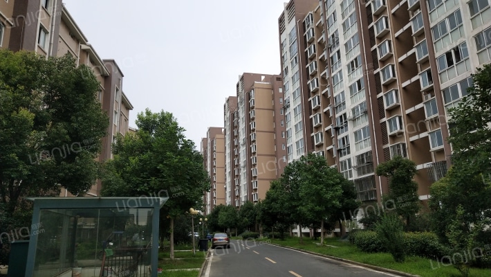 景湖人家A区外景图