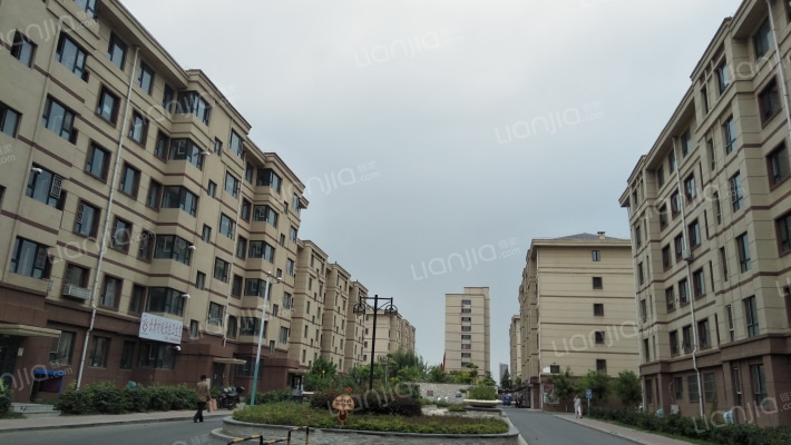 惠新小区外景图