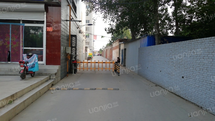 尚城国际外景图