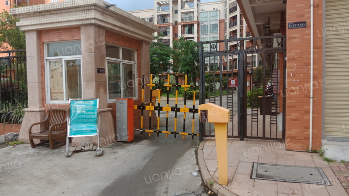 美兰官邸外景图