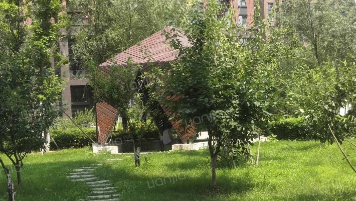 万科城B区外景图