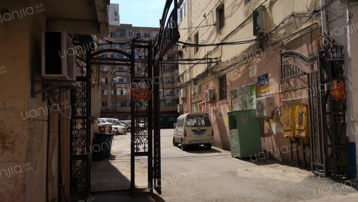 南马小区外景图