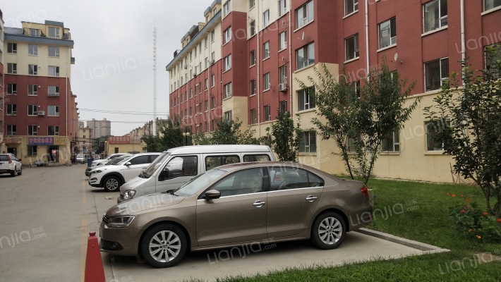 解放西路小区外景图