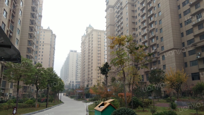 东方现代城北苑外景图