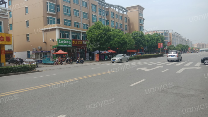 周南花苑四村外景图