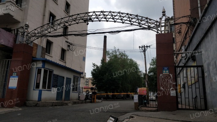 中铁十三局外景图