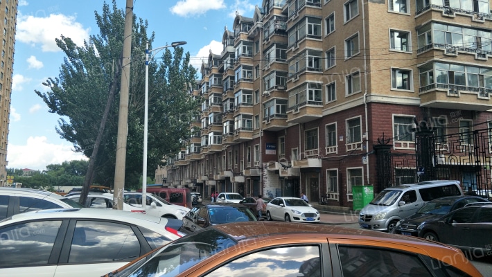 城东新居C区外景图