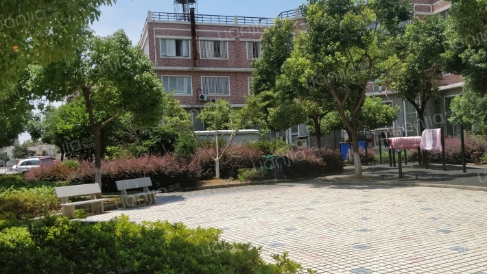 新东虹花园外景图