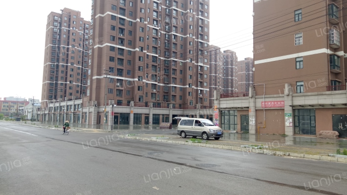 怡东花园外景图