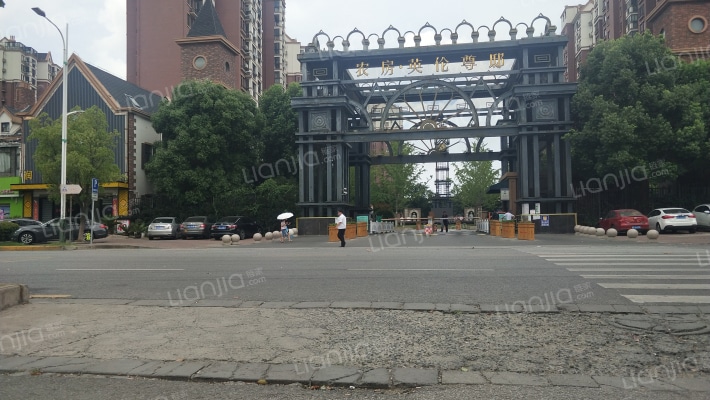 农房英伦尊邸外景图