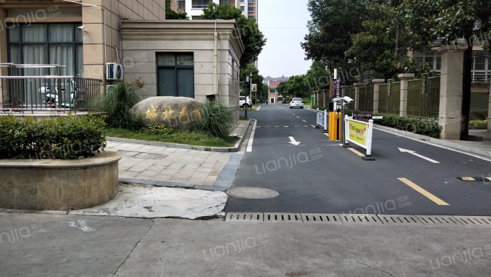 城北花苑外景图