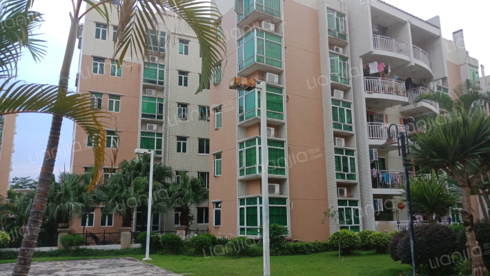 丽景城市广场外景图