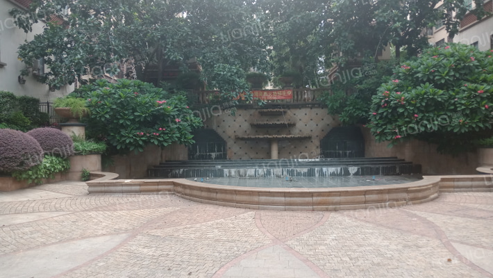 格林美域外景图