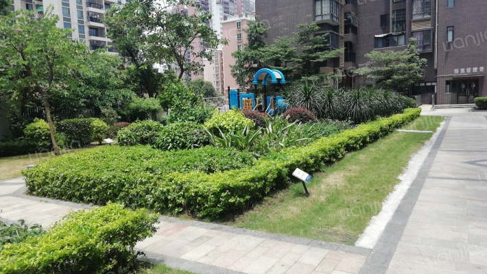 山水领寓外景图