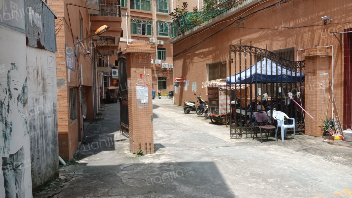 华丰花园一区外景图