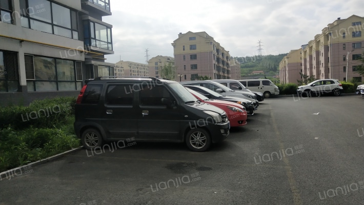 景秀嘉园小区外景图