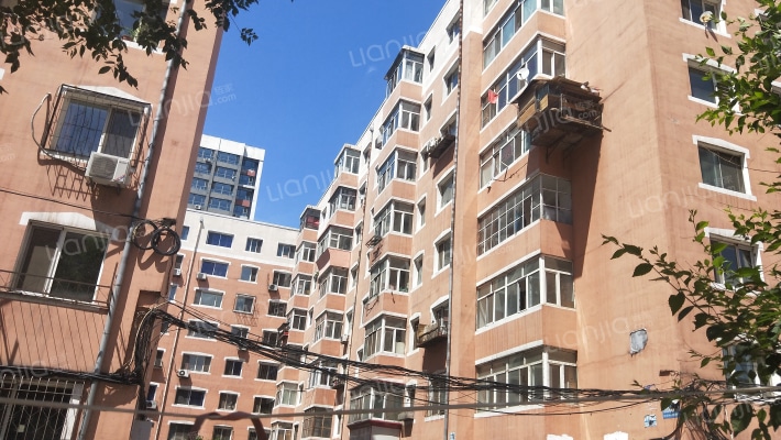 宏图小区外景图