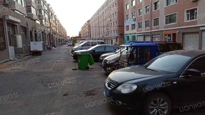 和平小区外景图