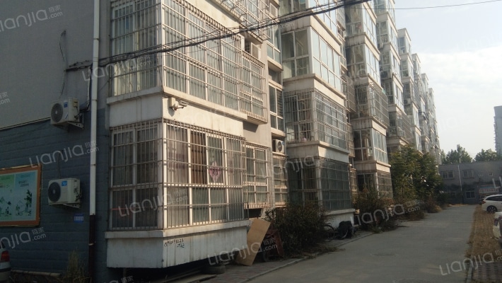 阳光东苑外景图