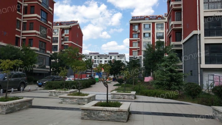 惠欣苑小区外景图