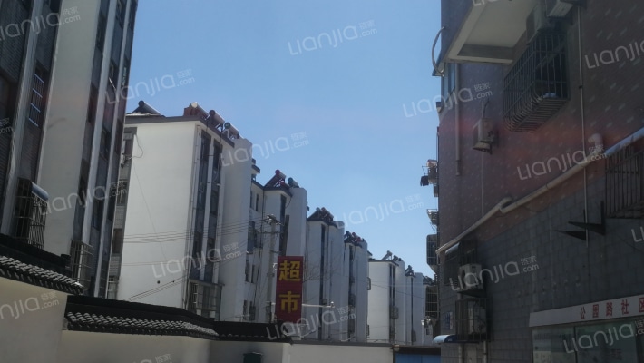 紫砂小区外景图