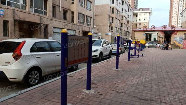 统泰物华小区外景图