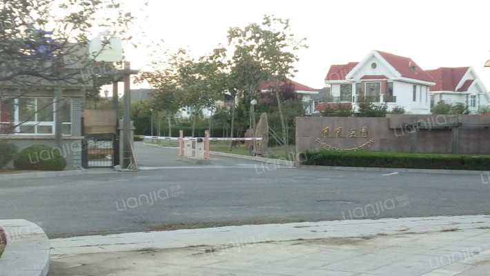 凤凰庄园外景图