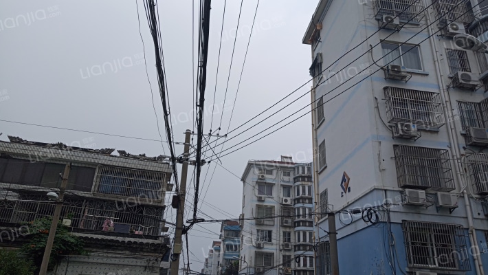 天鹤一村西区外景图