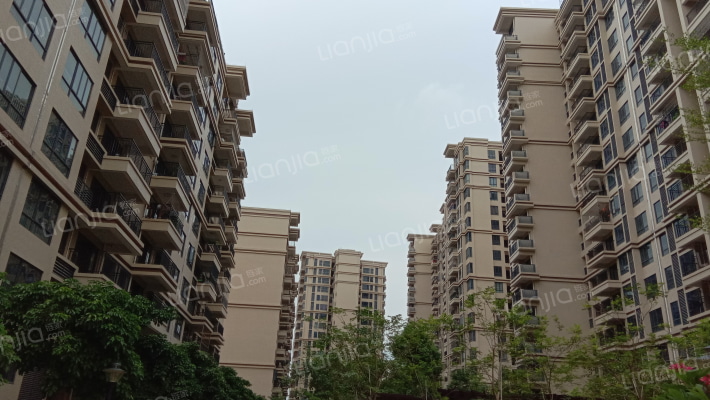 旭日品萃园外景图