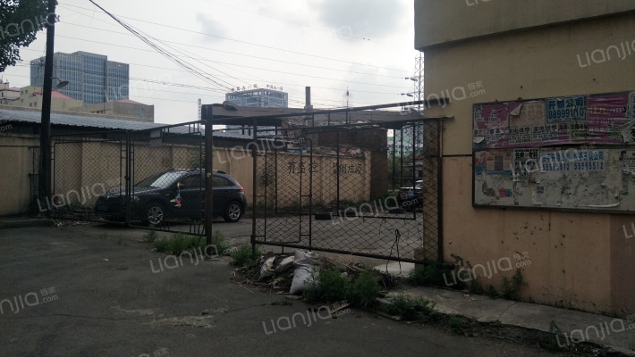 金房小区外景图