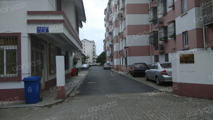 湖苑四区外景图