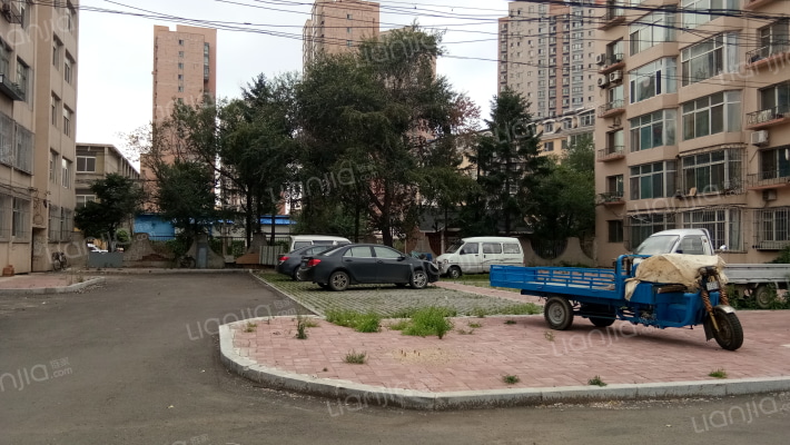 吉热新安二区外景图