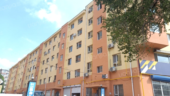 伟业花园外景图