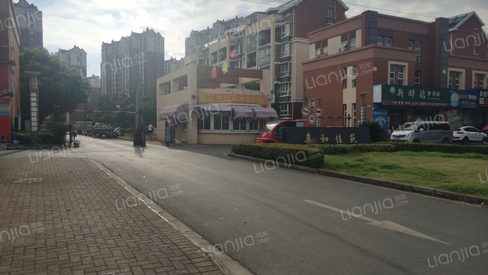 亲和佳苑外景图